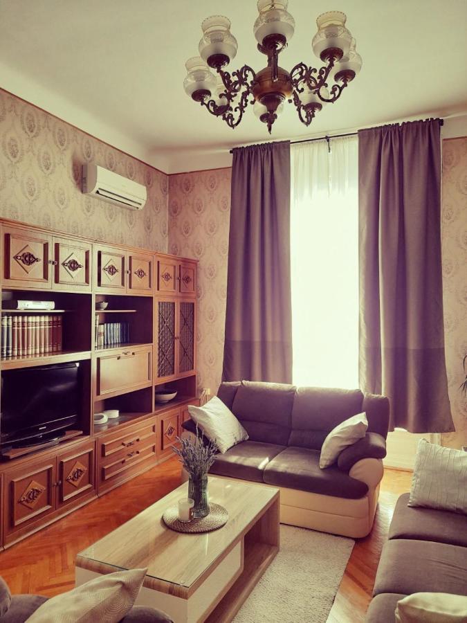 App Obrovac In The Centre - With Amazing Sea View! Apartment Pula Ngoại thất bức ảnh