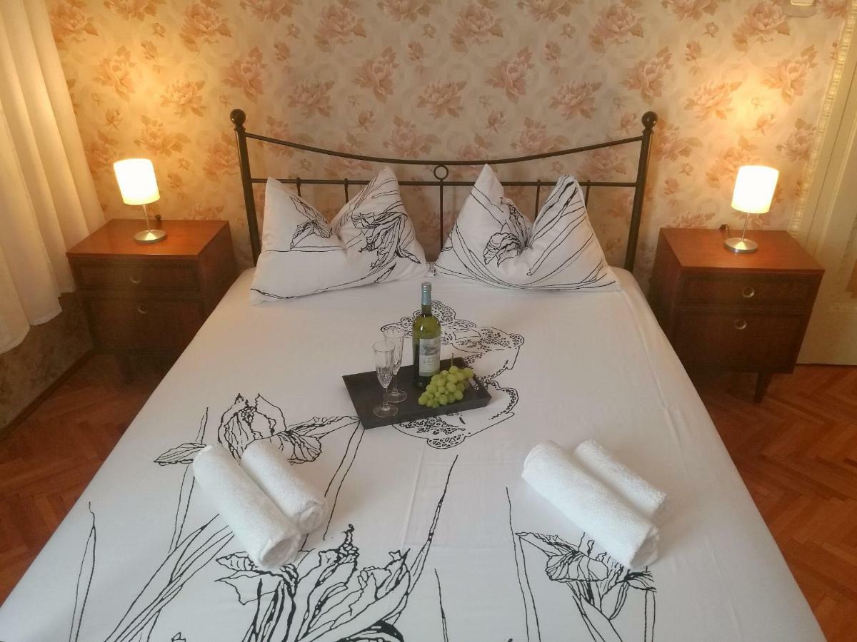 App Obrovac In The Centre - With Amazing Sea View! Apartment Pula Ngoại thất bức ảnh